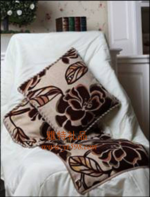 靠枕/抱枕 泰國麻植絨抱枕被 - 家居生活禮品 - 貴州禮品|貴陽禮品|貴州雅特禮品公司0851-6831748|遵義禮品|安順禮品|都勻禮品|凱里禮品|銅仁禮品|畢節禮品|六盤水禮品|興義禮品|貴州商務禮品|貴州工藝禮品|.
