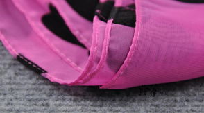 悠蝶翩躚 羚羊早安植絨工藝絲巾，演繹女士氣質(zhì)新風(fēng)尚